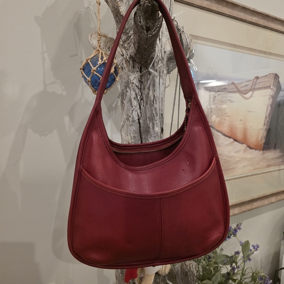 Coach 9033 ERGO Pocket ZIP  RED  EUC VINTAGE PRICE IS FIRM - Picture 16 of 16